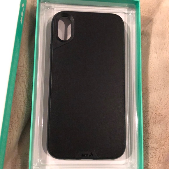 IPHONE XR CASE - Picture 2 of 3